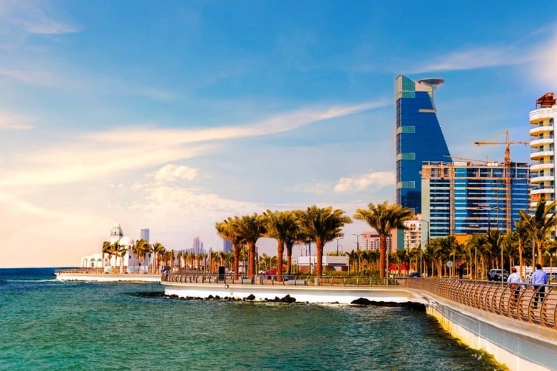 أماكن سياحية في جدة بينها منتجع الغواضين وباب مكة وكورنيش جدة الرحالة