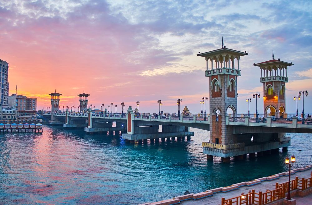 كورنيش كوبري استانلي اشهر الاماكن السياحية في الاسكندرية