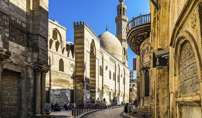 زيارة شارع المعز