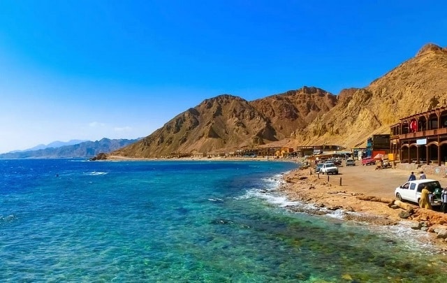 اين تقع مدينة دهب السياحية