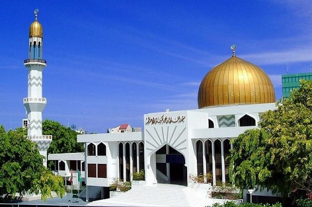 مسجد الجمعة الكبير في ماليه
