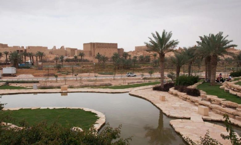 اين تقع طريف
