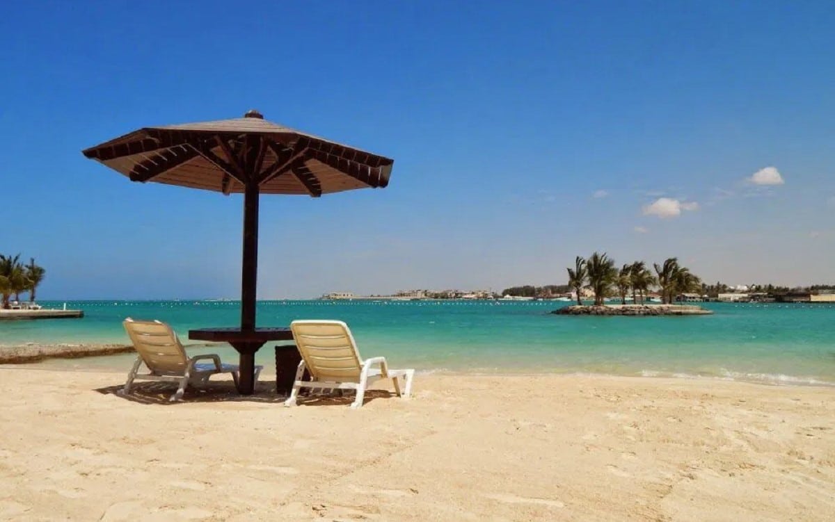 شاطئ السيف الكورنيش الجنوبي جدة