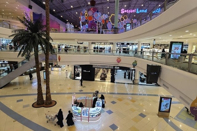 الاماكن السياحية على طريق الملك فهد بالرياض
