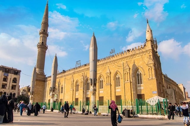 زيارة مسجد الإمام الحسين