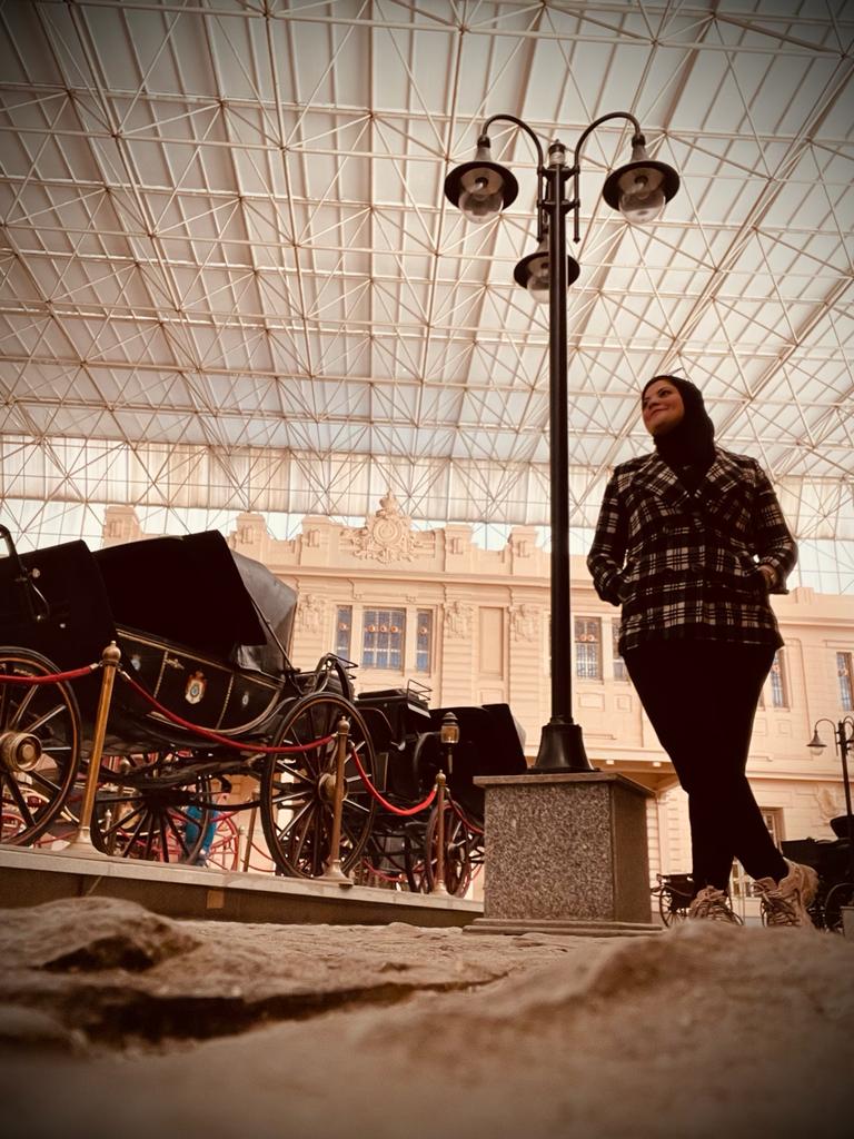 جولة الرحالة بمتحف المركبات الملكية