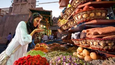 سوق التوابل دبي – أفضل مكان لشراء التوابل والبهارات والتعرف على التراث الإماراتي.