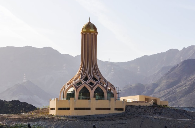 نصب المقاومة في خورفكان
