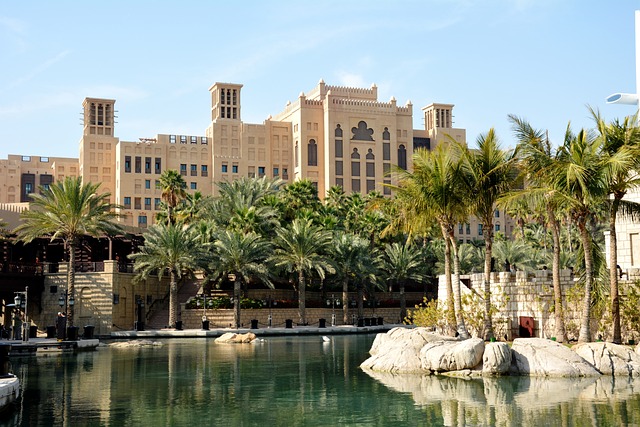 مدينة العين قديما وحديثا