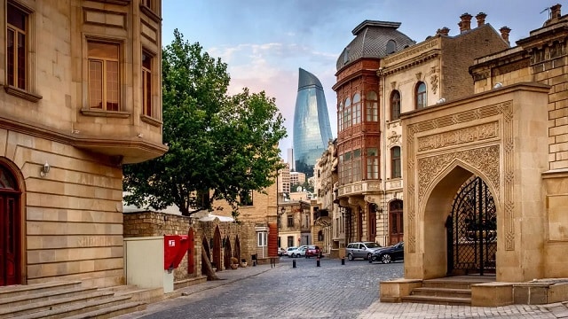 اين تقع اذربيجان