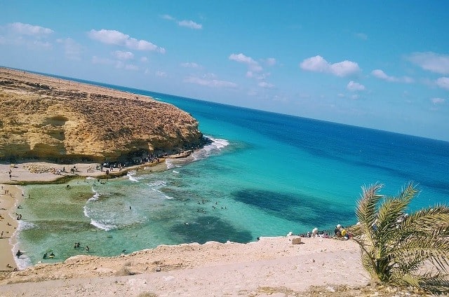 شاطئ عجيبة