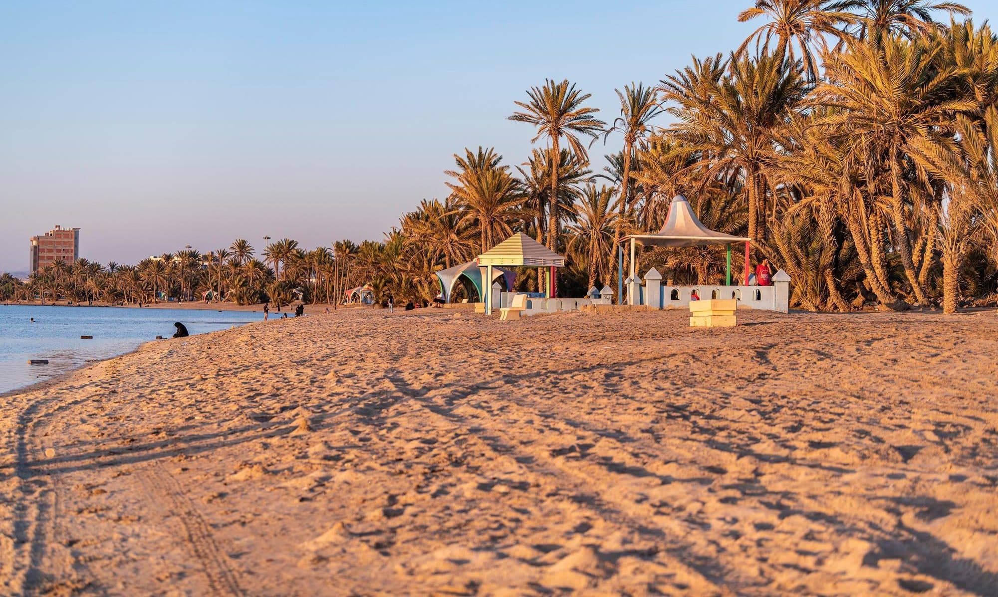 أهم الشواطئ في العريش