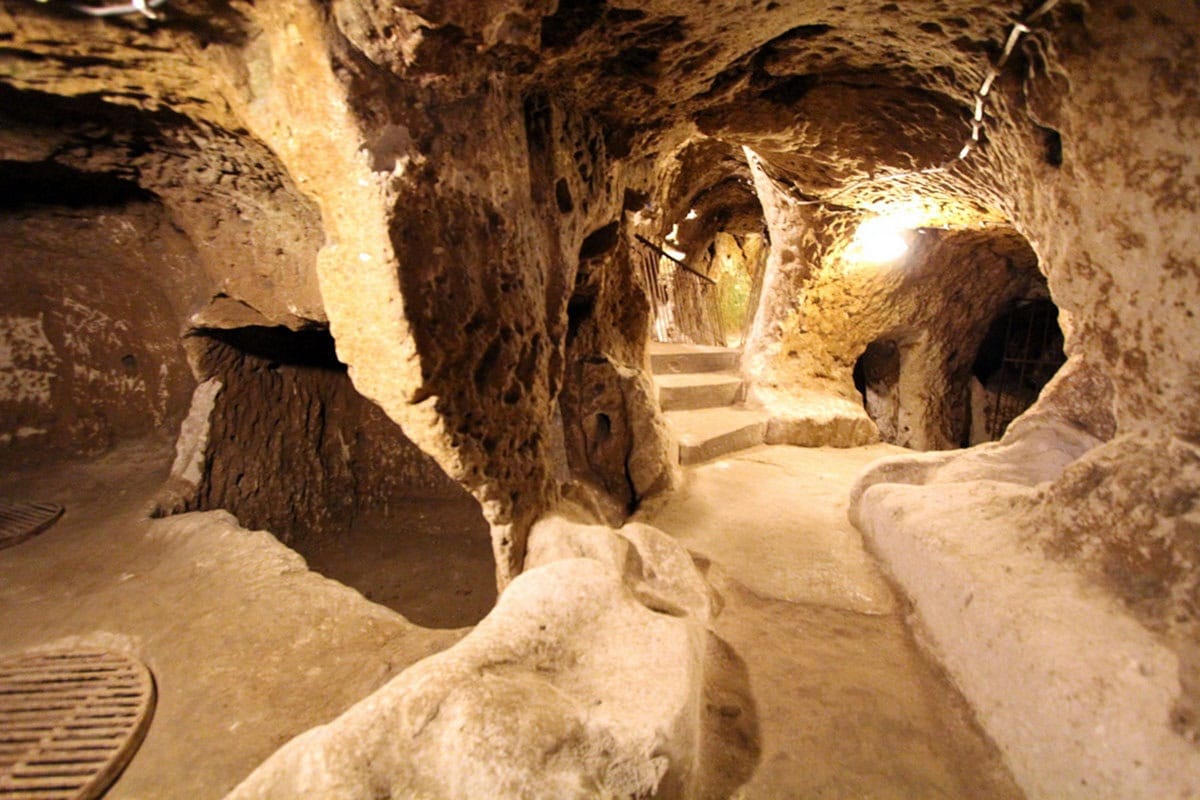 مدينة الجن