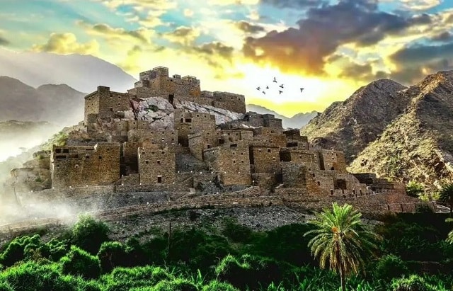 قرية ذي عين الأثرية في الباحة