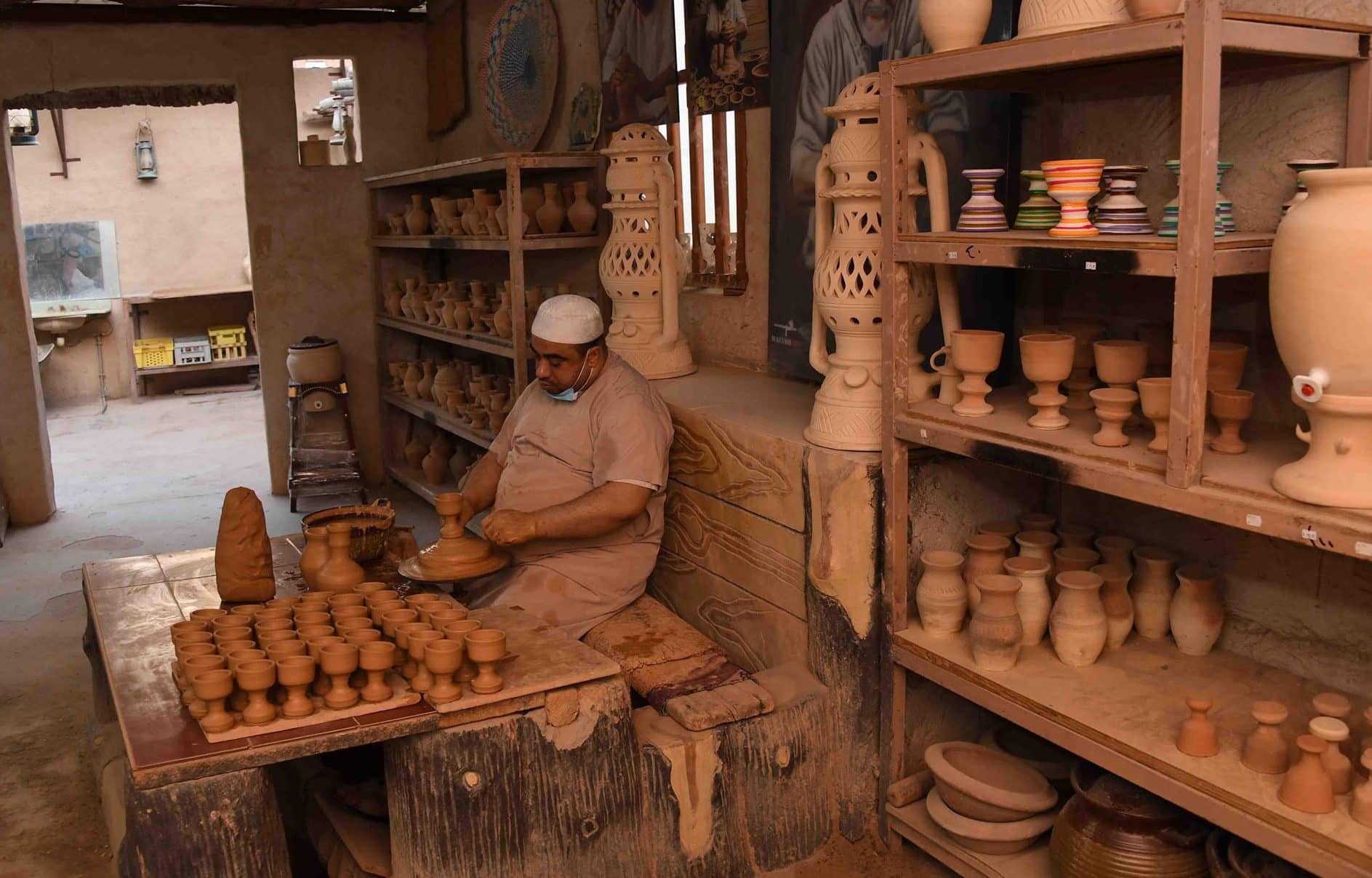 مصنع دوجا للفخار من أهم اماكن سياحية في مدينة الاحساء