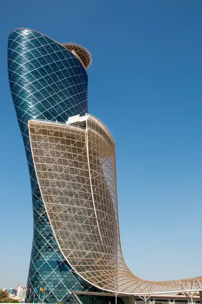 برج أبوظبي المائل كابيتال جيت