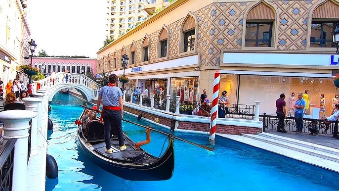 تجربة الجولة المائية داخل المول