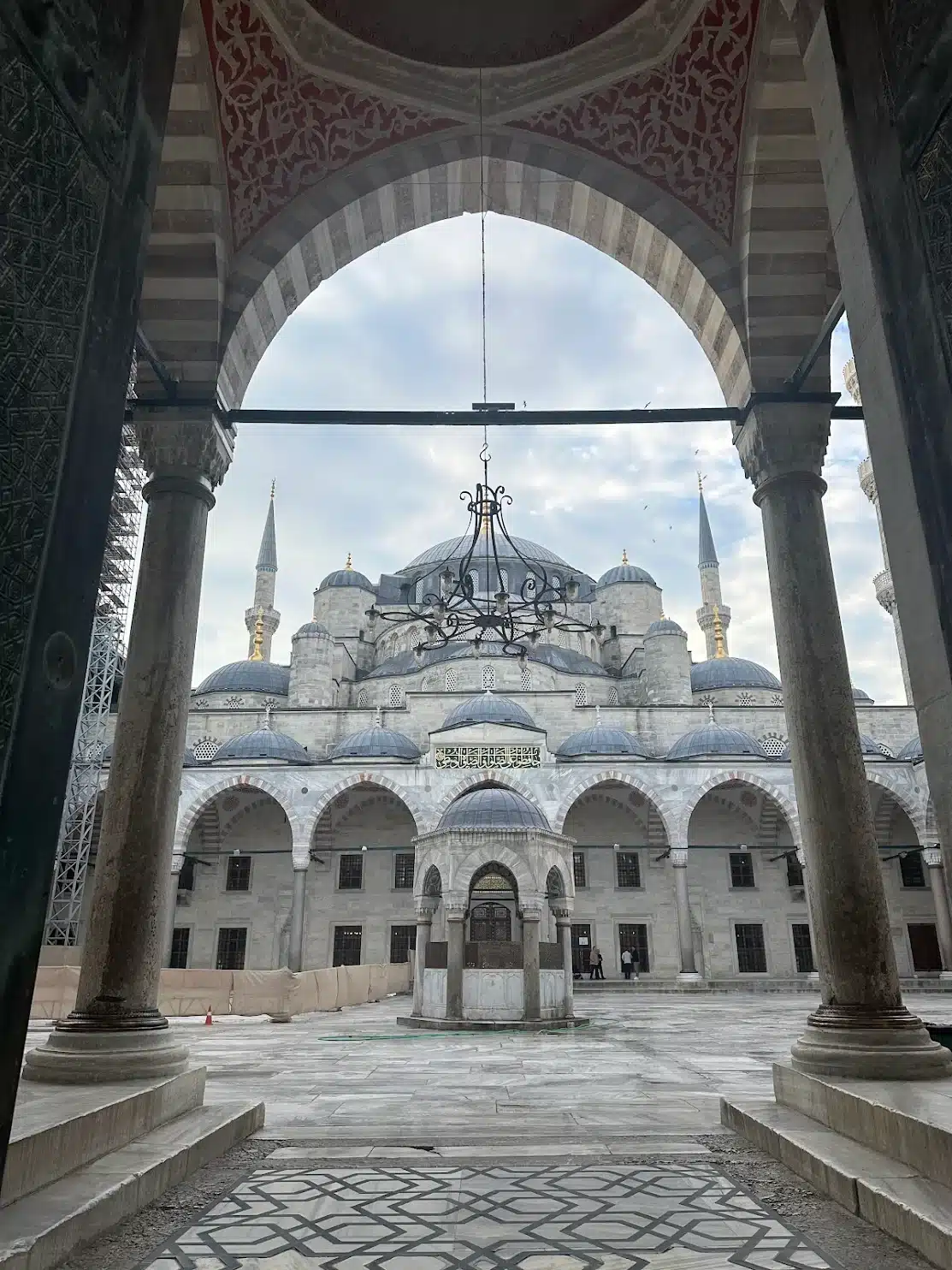 من داخل مسجد السلطان احمد